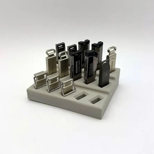 Organizator USB Stick